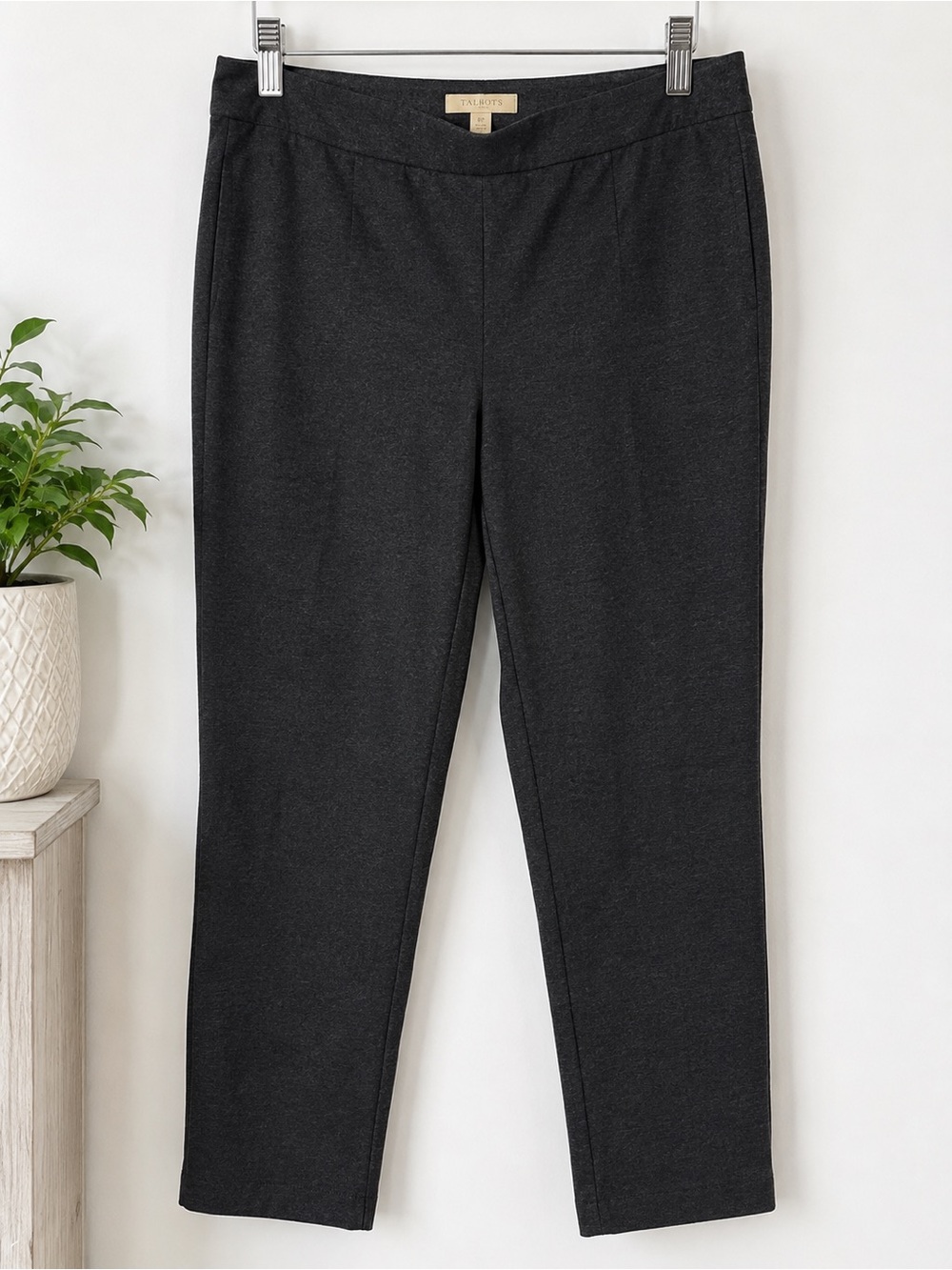 Talbots 8P Petite Charcoal Pull-On Ankle Pants Stretch Slim Career Workwear - Picture 2 of 7